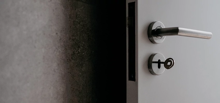 Front Door Handle Repair And Installation in Palm Desert, CA