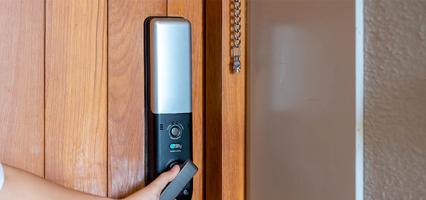 Home Security Electronic Locks Upgrades in Palm Desert, CA