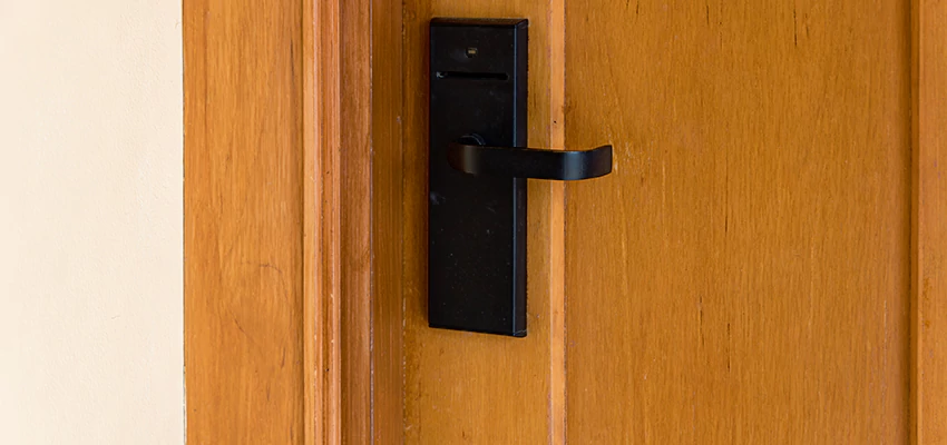 Quick Response Locksmith For Lock Repair in Palm Desert, California