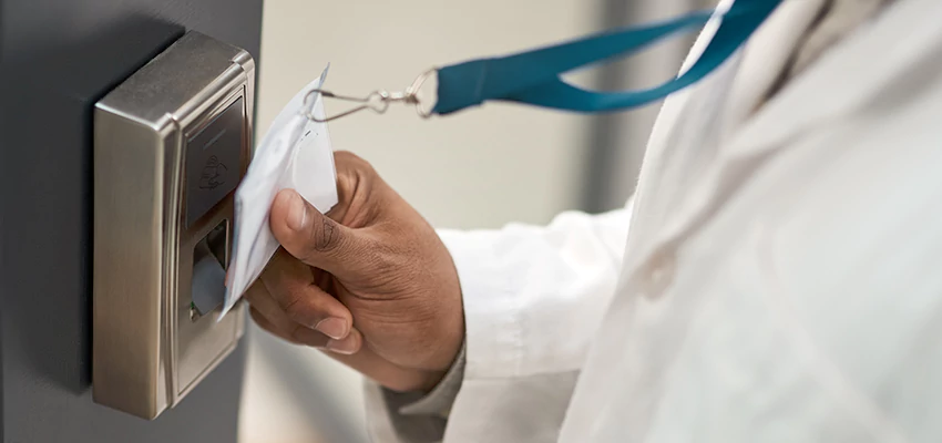 Commercial Locksmith For Rekey in Palm Desert, CA